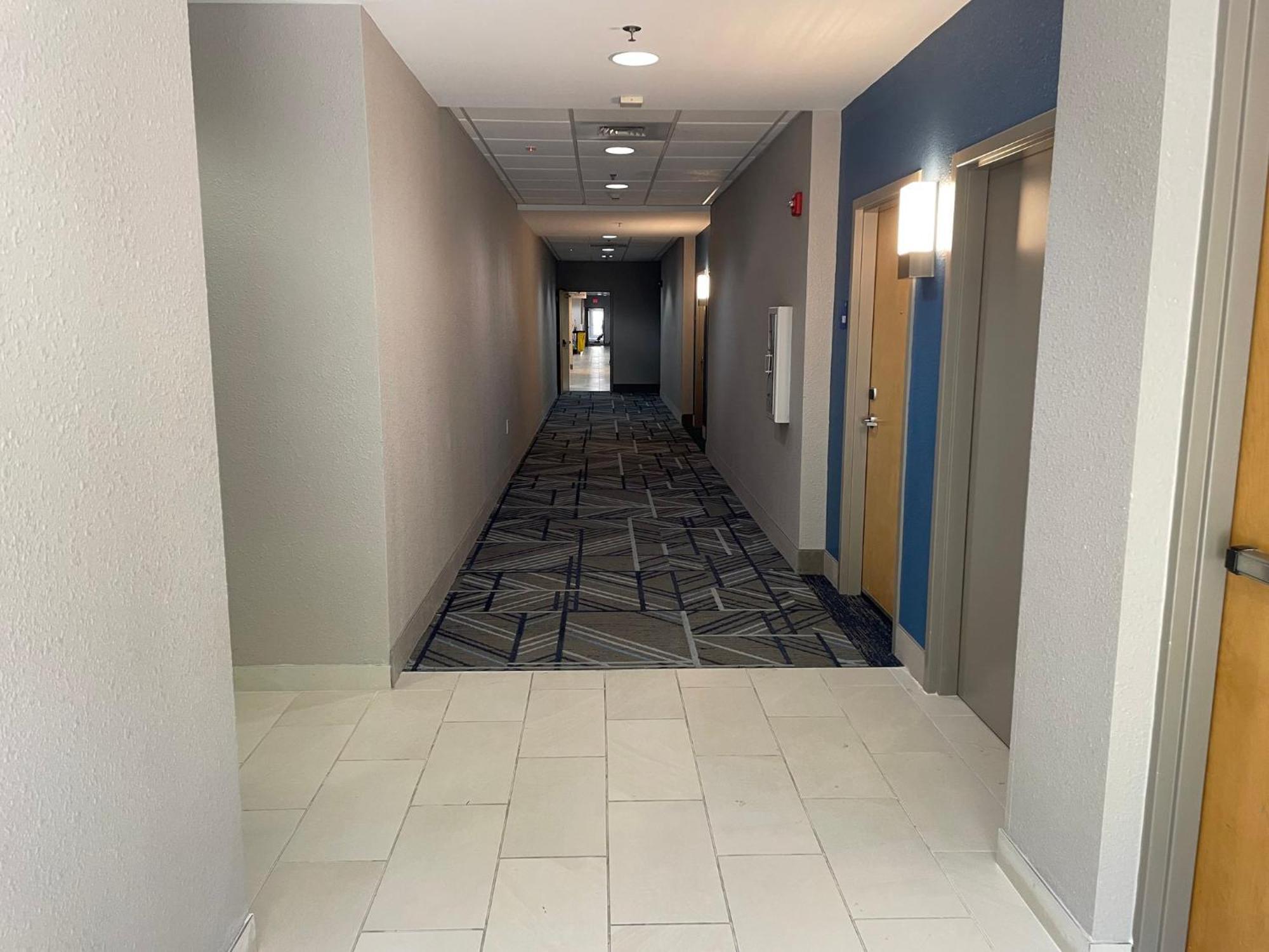 Holiday Inn Express Hotel Raleigh Southwest By Ihg Eksteriør bilde