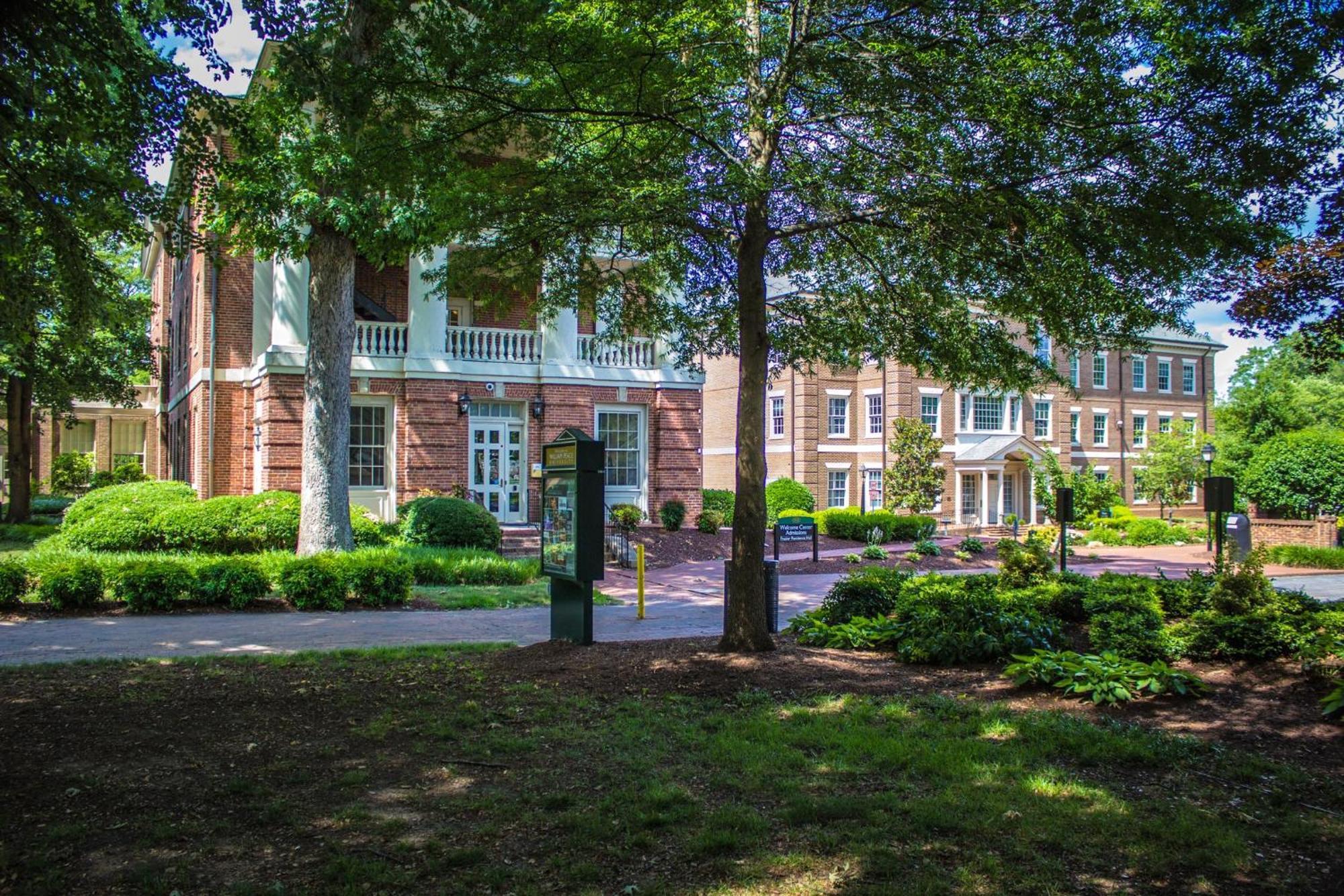 Holiday Inn Express Hotel Raleigh Southwest By Ihg Eksteriør bilde