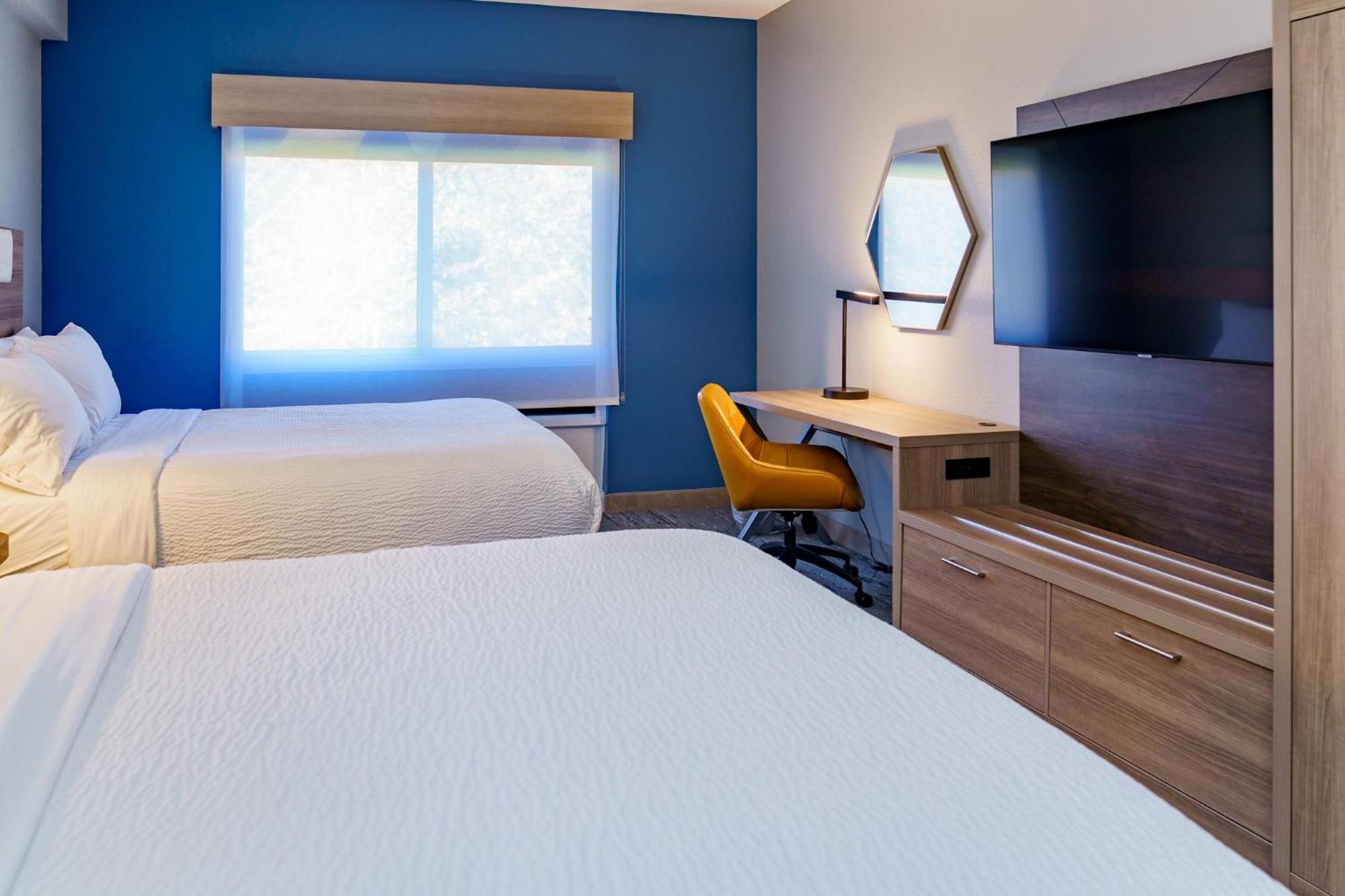 Holiday Inn Express Hotel Raleigh Southwest By Ihg Eksteriør bilde