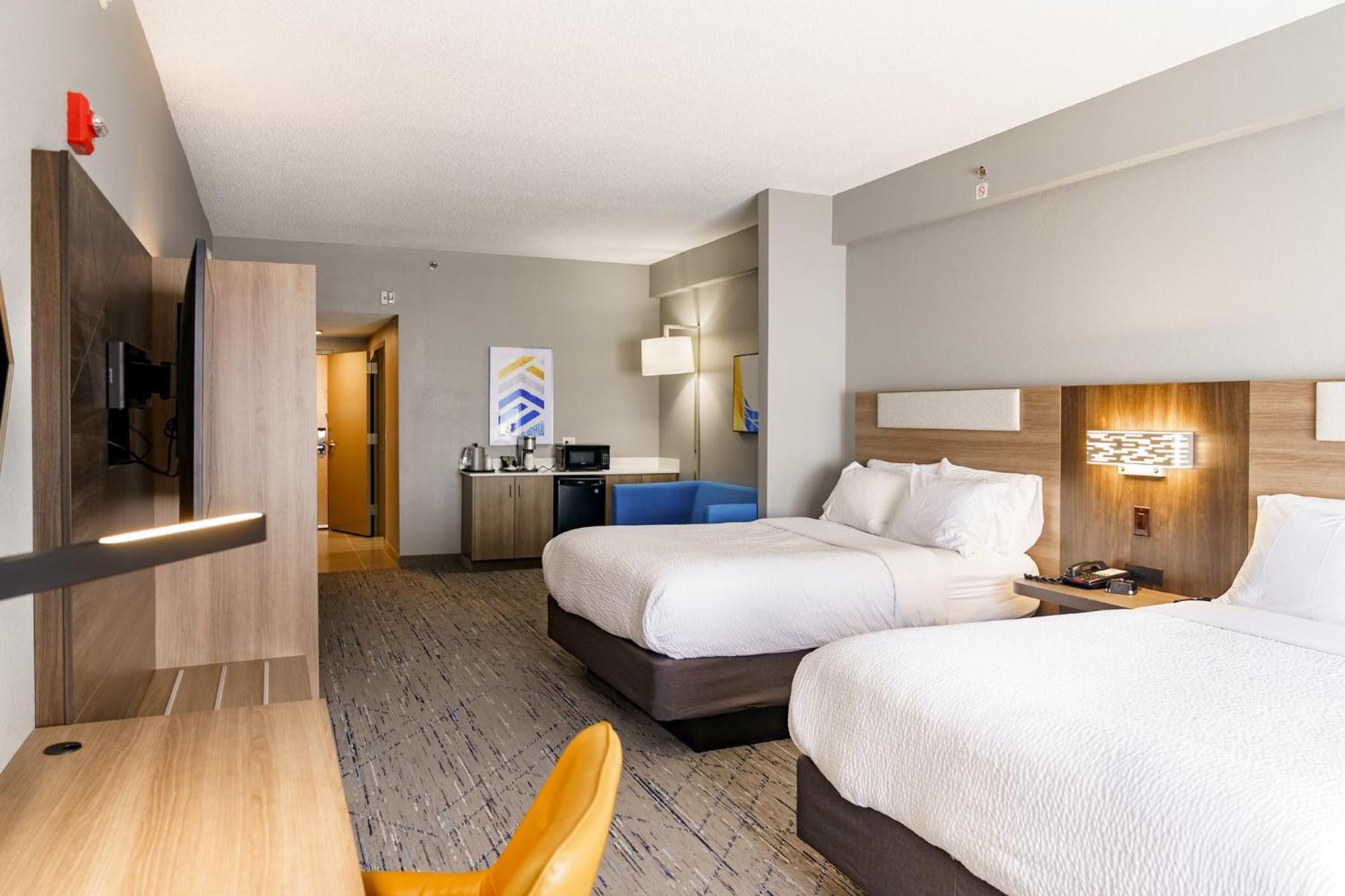 Holiday Inn Express Hotel Raleigh Southwest By Ihg Eksteriør bilde